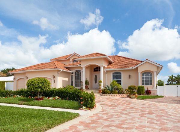 Landscape Curb Appeal Service in Livonia