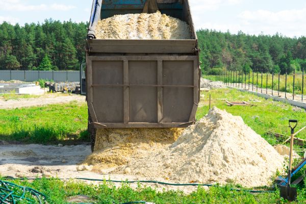 Bulk Sand Delivery in Livonia