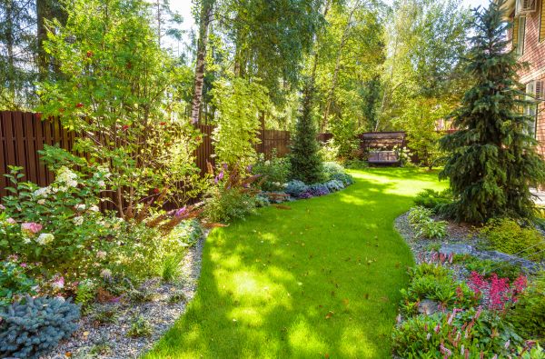 Monthly Garden Maintenance in Livonia