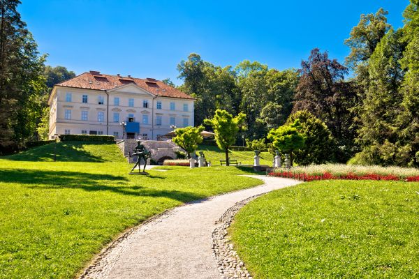 Park Landscape Maintenance in Livonia