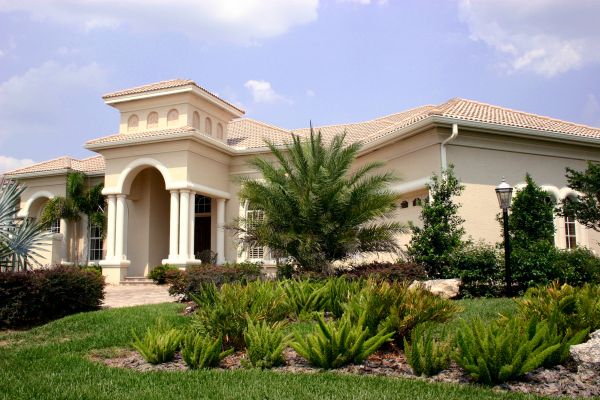 New Home Landscaping in Livonia