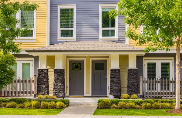 Townhouse Landscaping in Livonia