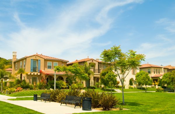 Community Landscaping in Livonia